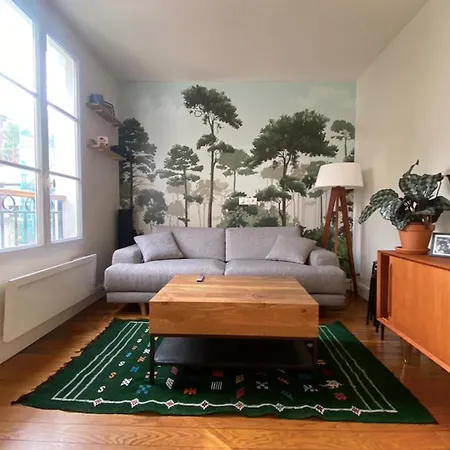 Cozy 40 M Near Pere-Lachaise Paris